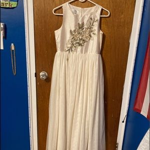 Bagley Mishka beautiful cream color gown